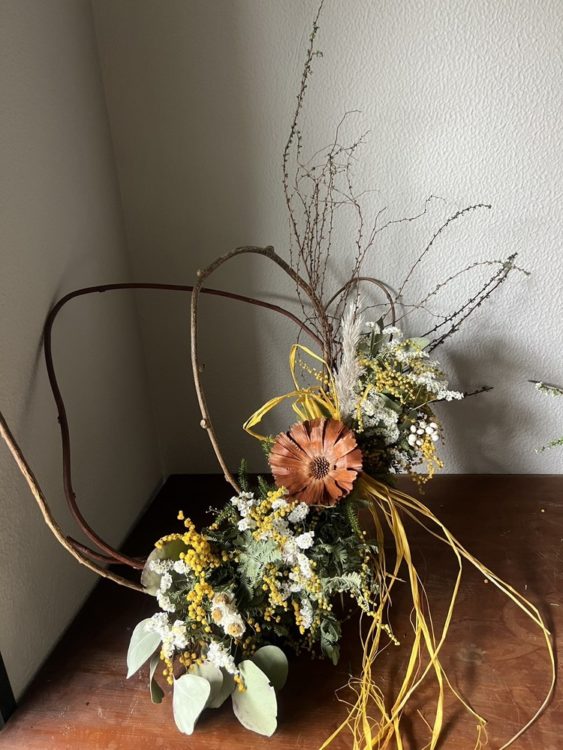 ①蔓を使うミモザリース